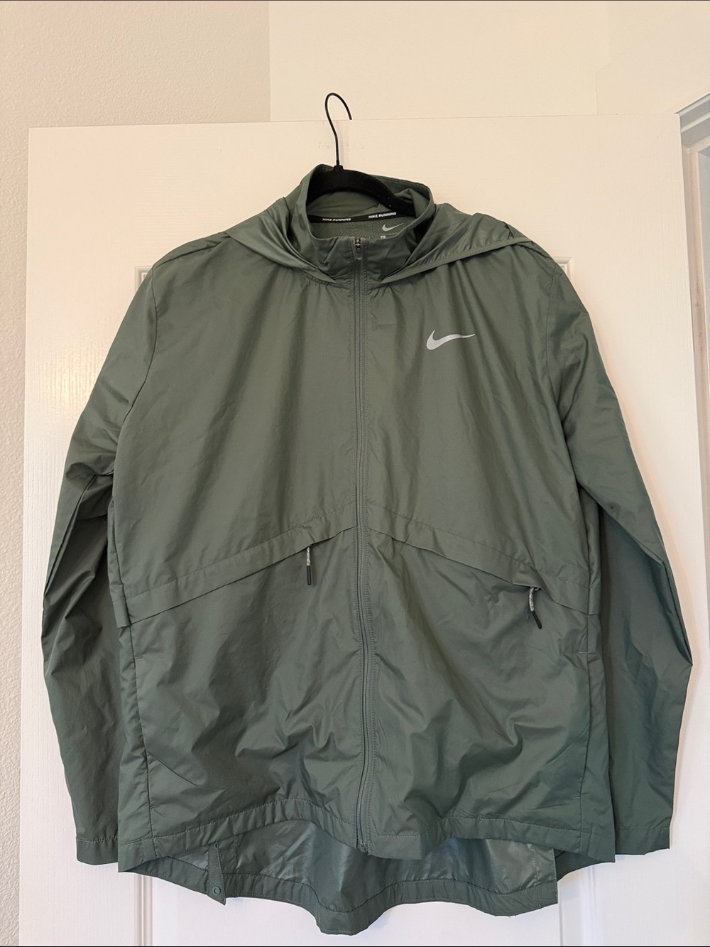 Nike Running Hooded Windbreaker Jacket